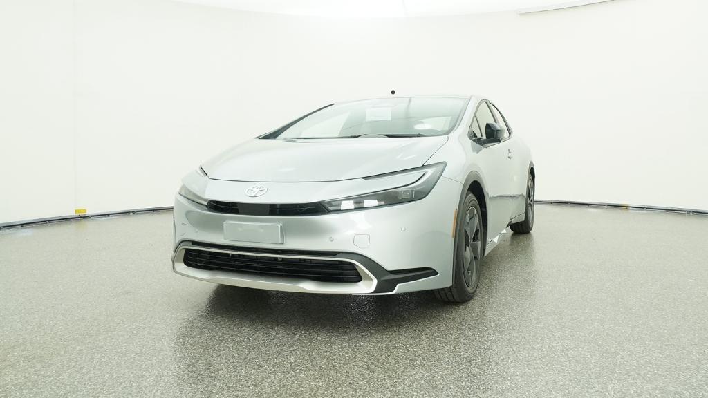 2026 Toyota Prius Plug-in Hybrid SE photo 4