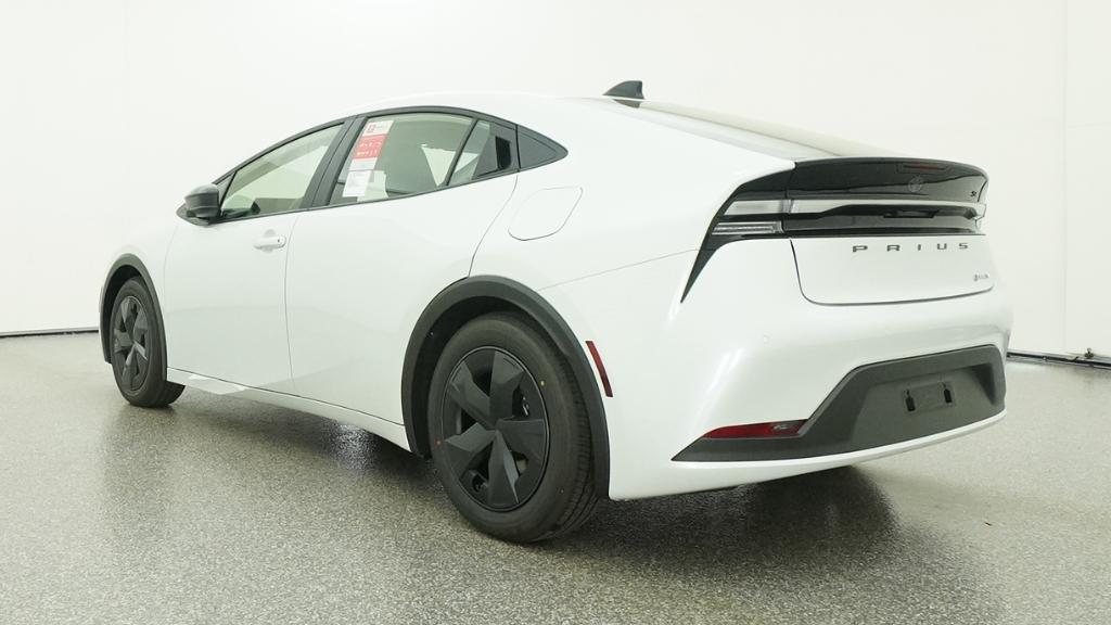 New 2026 Wind Chill Pearl <sup>1</sup> Toyota  SE image 20