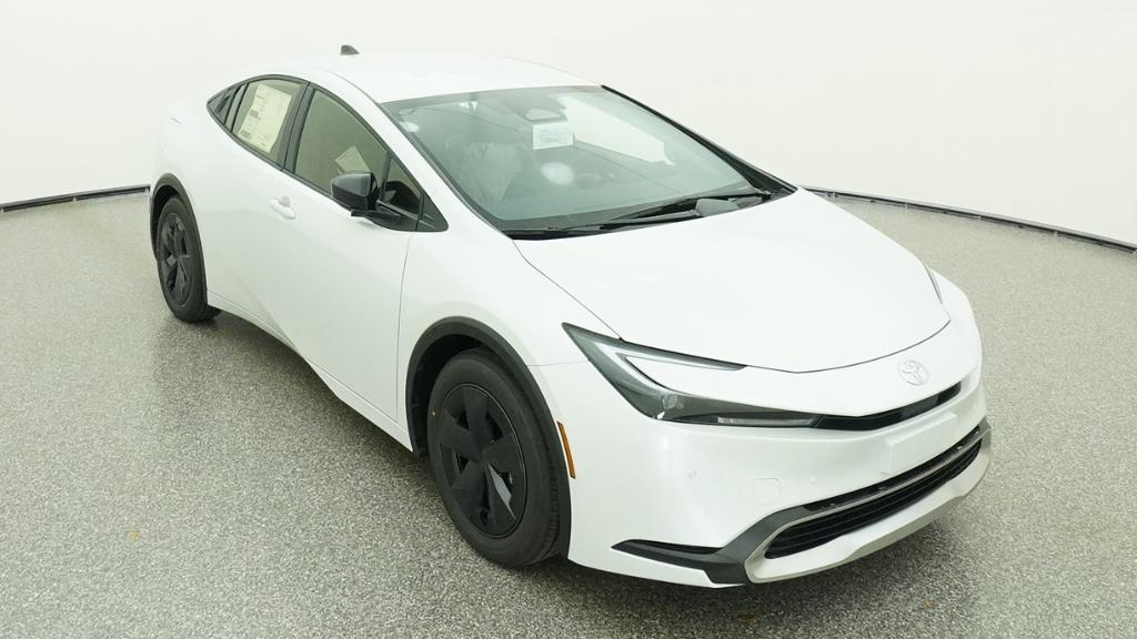 New 2026 Wind Chill Pearl <sup>1</sup> Toyota  SE image 16