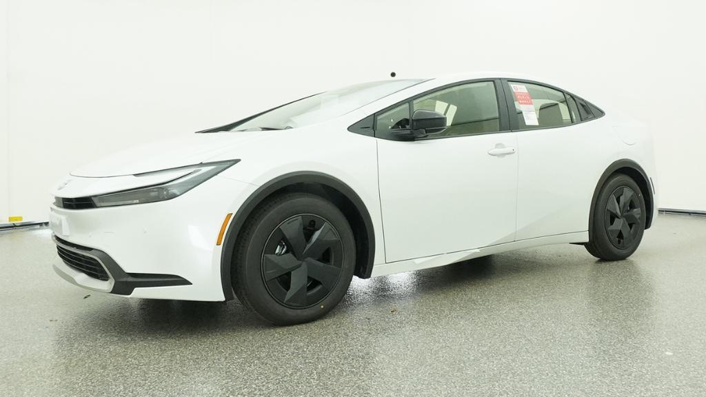 New 2026 Wind Chill Pearl <sup>1</sup> Toyota  SE image 17