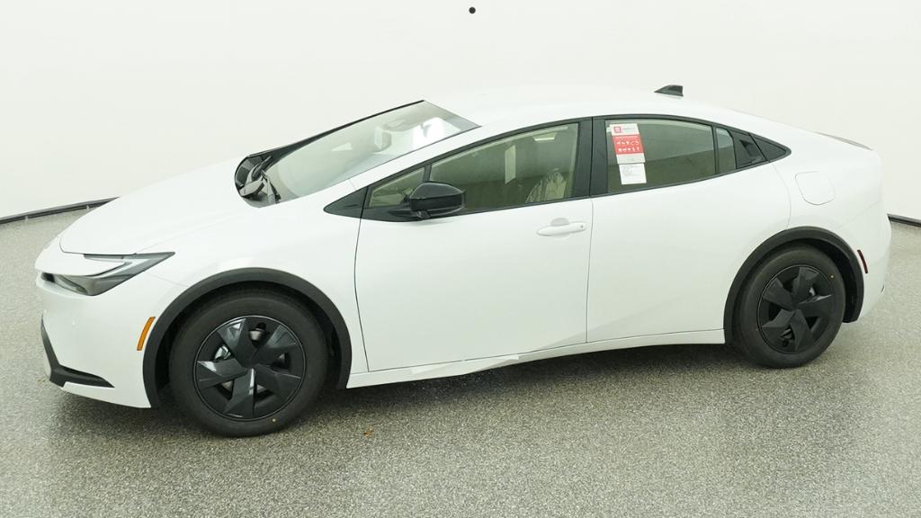 New 2026 Wind Chill Pearl <sup>1</sup> Toyota  SE image 26