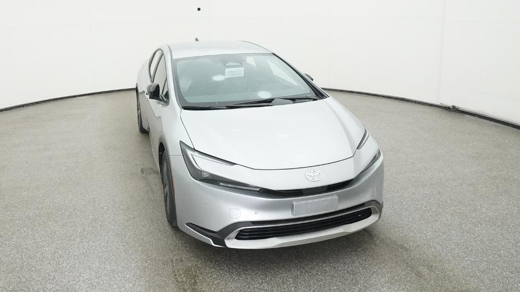 2026 Toyota Prius Plug-in Hybrid SE - Photo 32