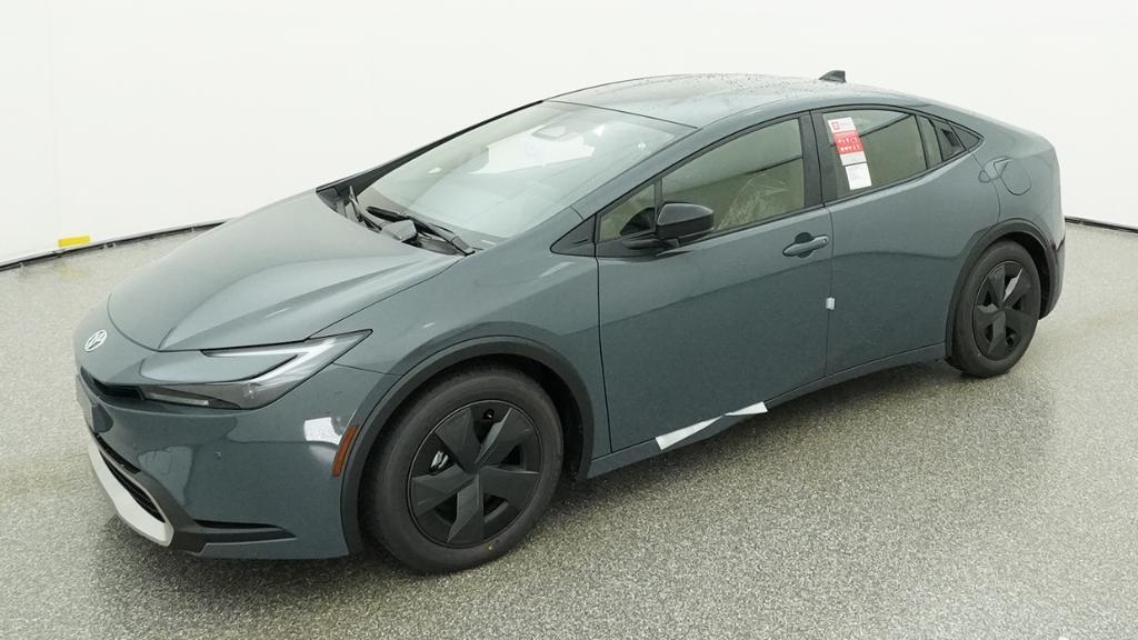 2026 Toyota Prius SE's photo