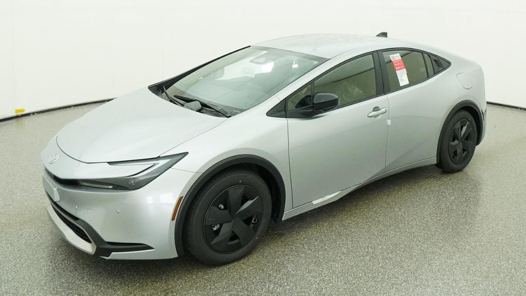 2026 Toyota Prius SE's photo