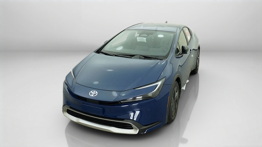 New 2027 Toyota Prius Plug-in Hybrid Sedan