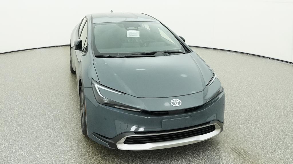 New 2027 Guardian Gray Toyota  SE image 27