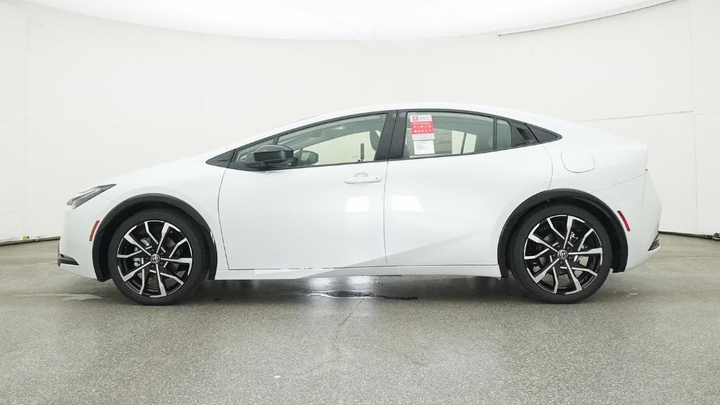 2025 Toyota Prius XSE - Photo 20
