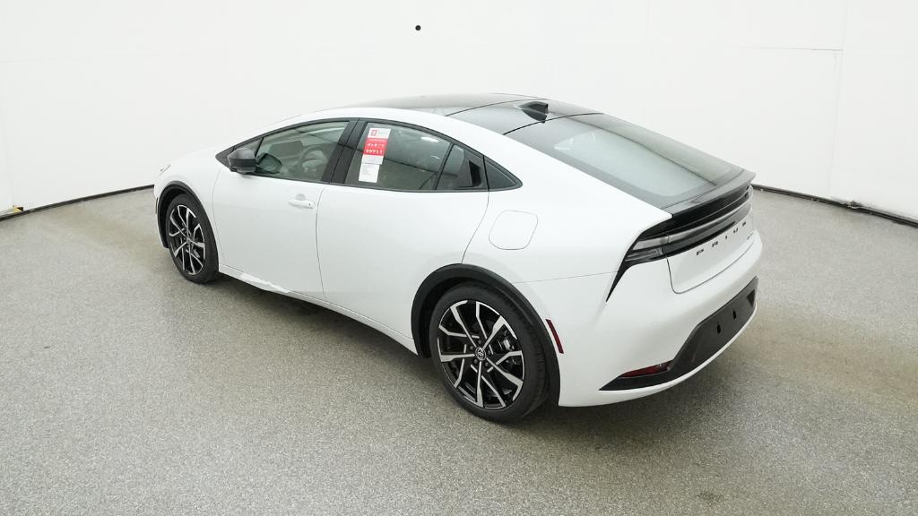 2025 Toyota Prius XSE - Photo 34
