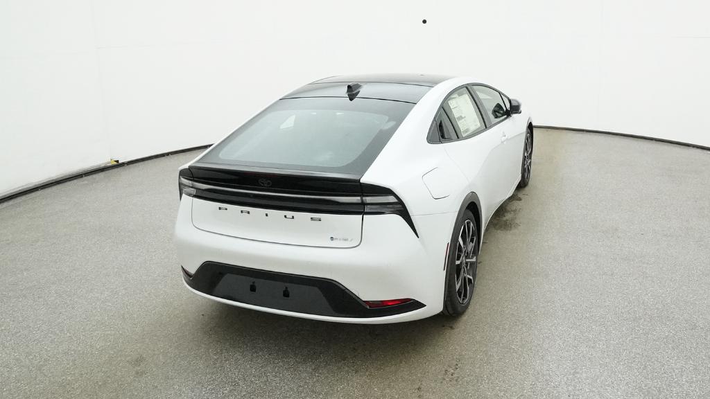 2025 Toyota Prius XSE - Photo 32