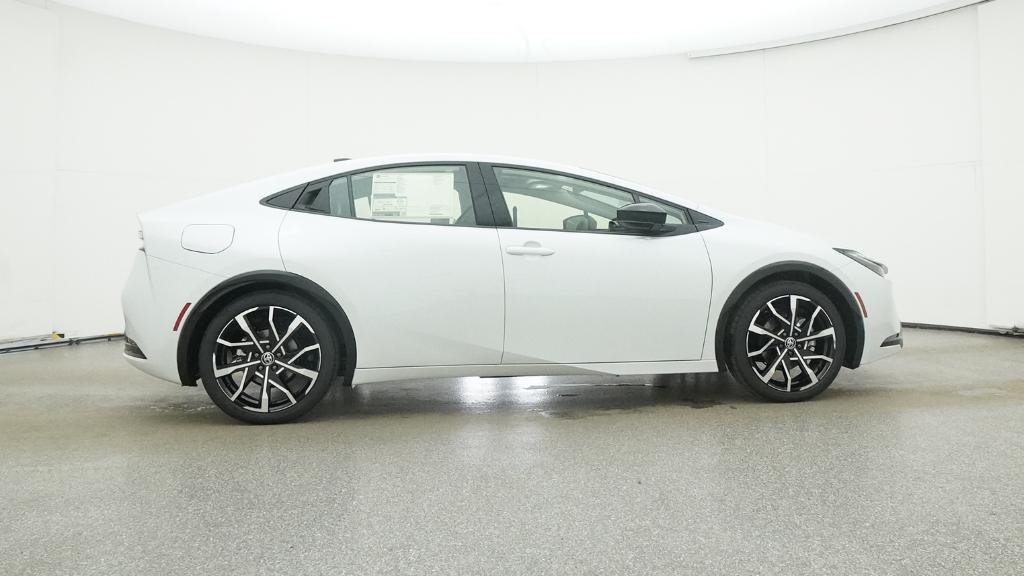 2025 Toyota Prius XSE - Photo 43