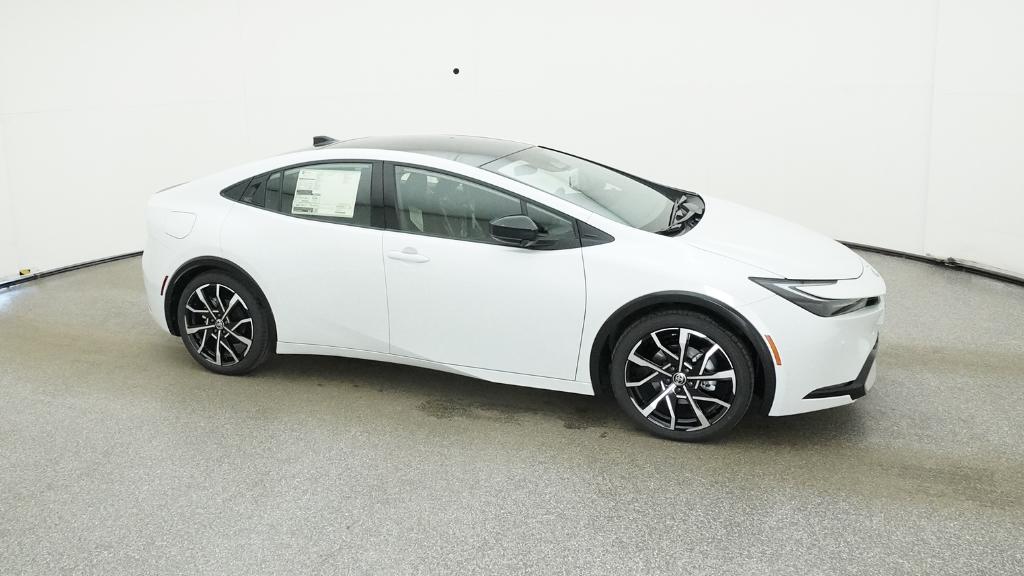 2025 Toyota Prius XSE - Photo 39