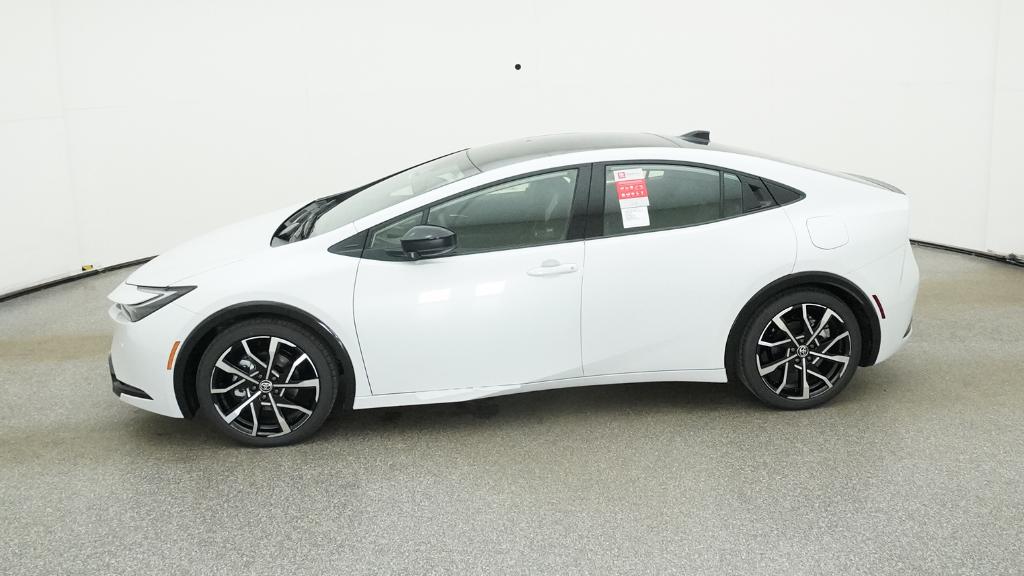 2025 Toyota Prius XSE - Photo 41