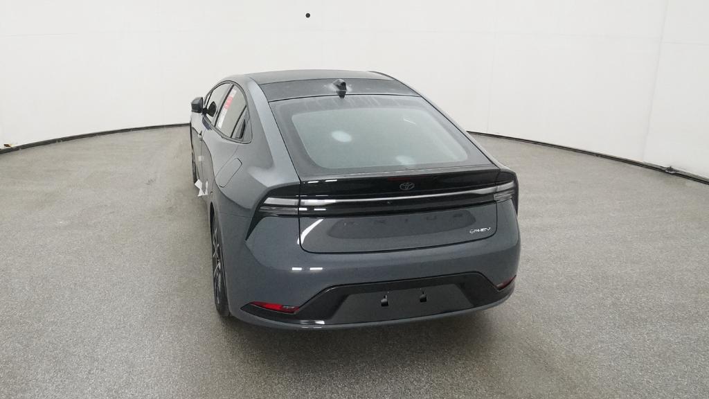 New 2025 Guardian Gray Toyota XSE image 37