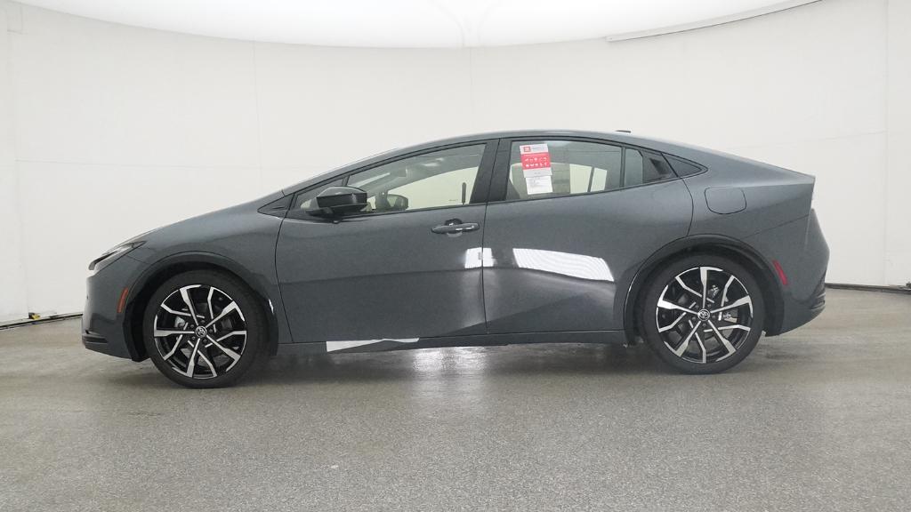 New 2025 Guardian Gray Toyota XSE image 42
