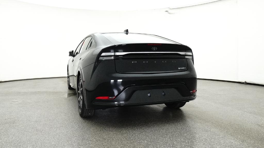 2025 Toyota Prius XSE - Photo 41