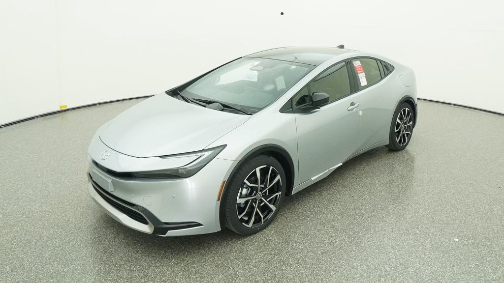 2026 Toyota Prius XSE's photo