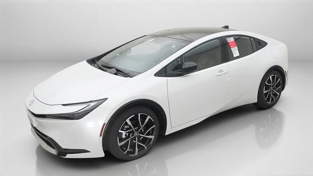 2026 Toyota Prius Plug-in Hybrid XSE