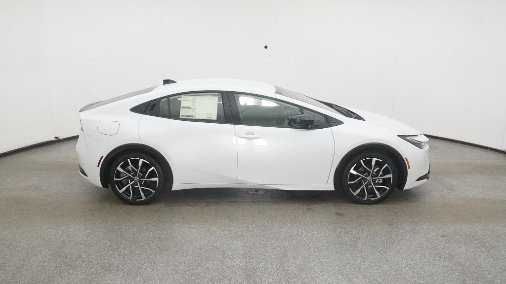 2026 Toyota Prius Plug-in Hybrid XSE - Photo 20