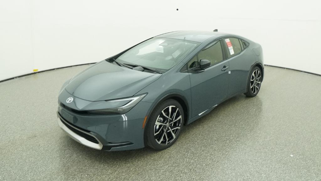 2026 Toyota Prius XSE's photo