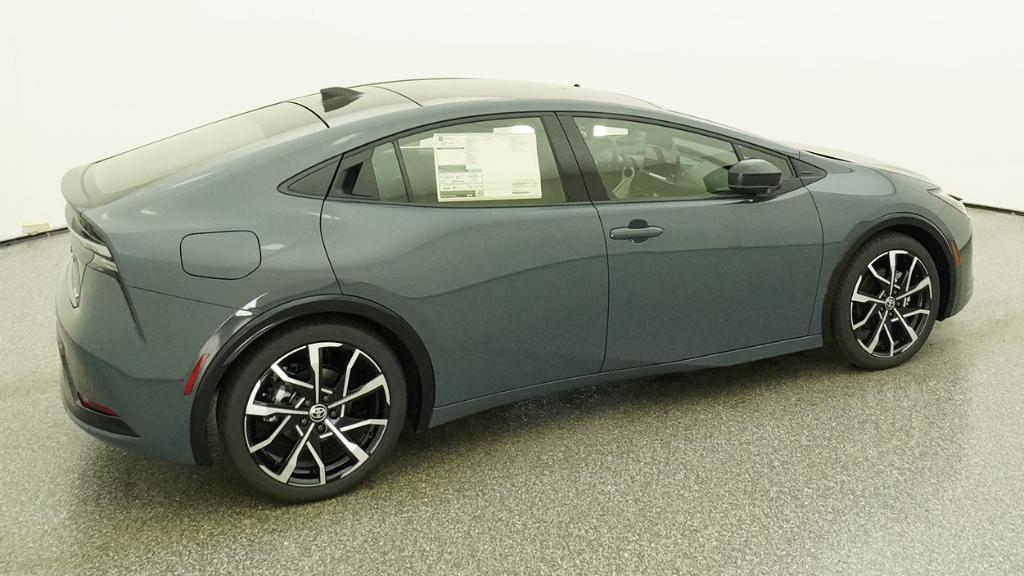 New 2026 Toyota Prius Plug-in Hybrid Hatchback