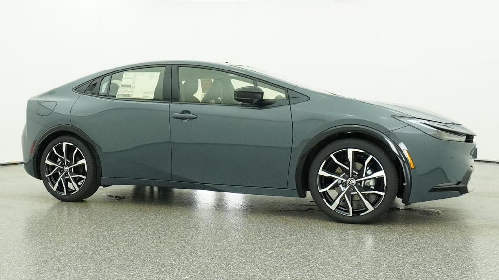 New 2026 Toyota Prius Plug-in Hybrid Hatchback