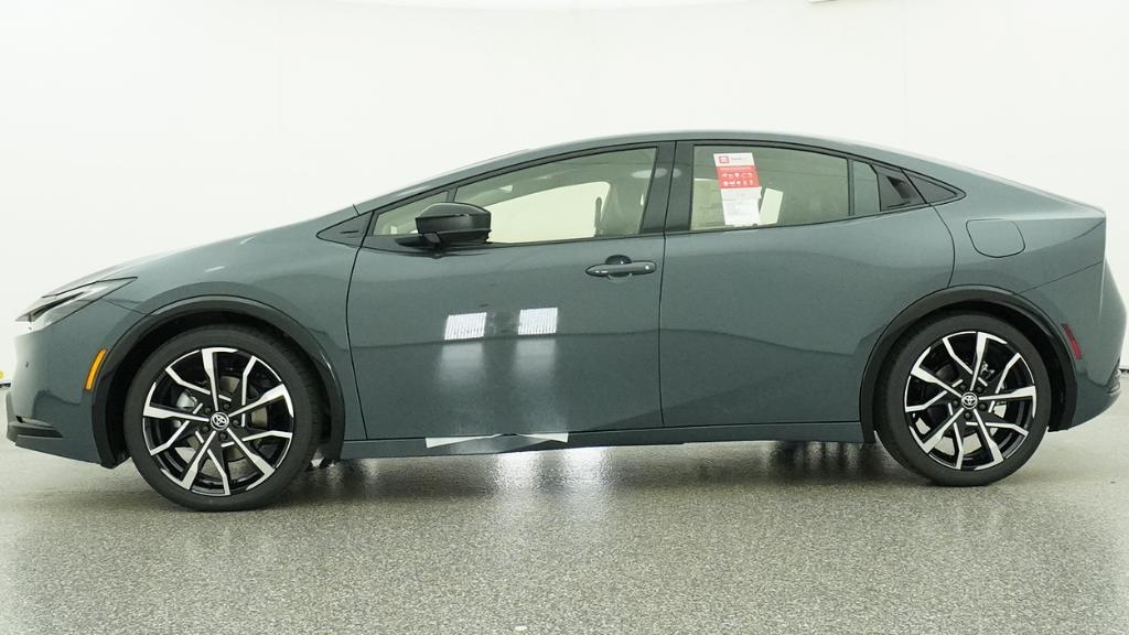 New 2026 Toyota Prius Plug-in Hybrid Hatchback