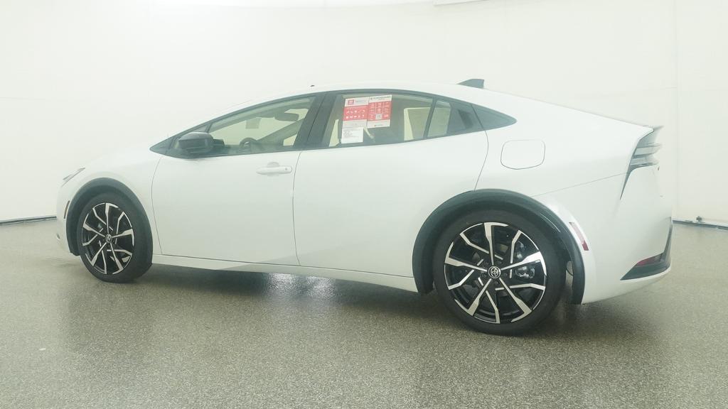 New 2026 Toyota Prius Plug-in Hybrid Hatchback