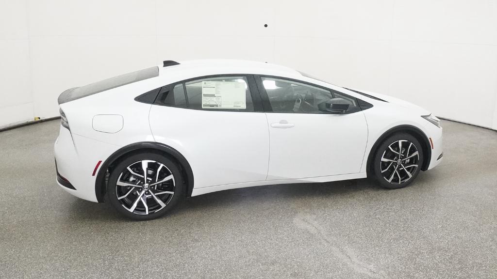 New 2026 Wind Chill Pearl Toyota XSE image 26
