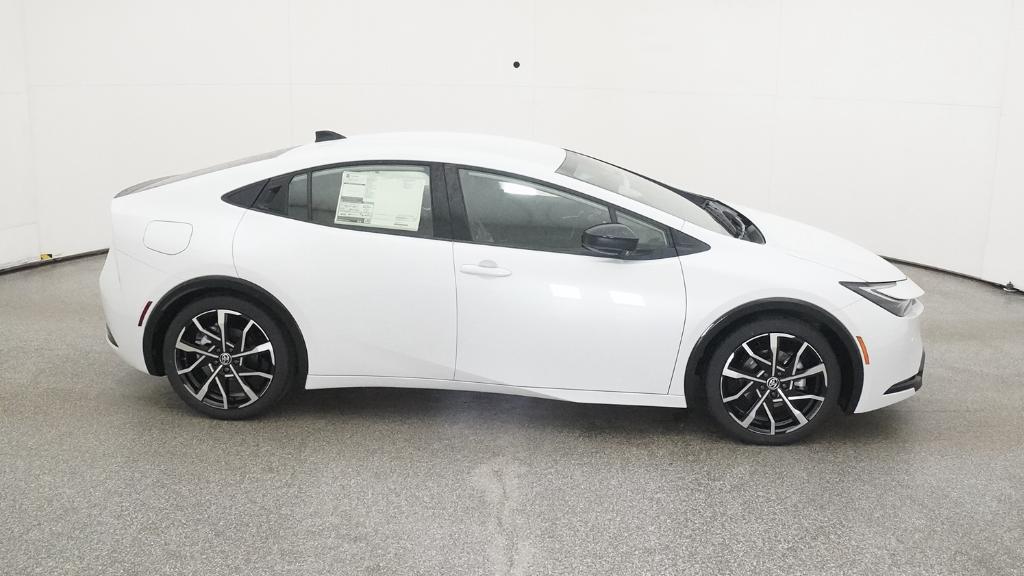 New 2026 Wind Chill Pearl Toyota XSE image 34