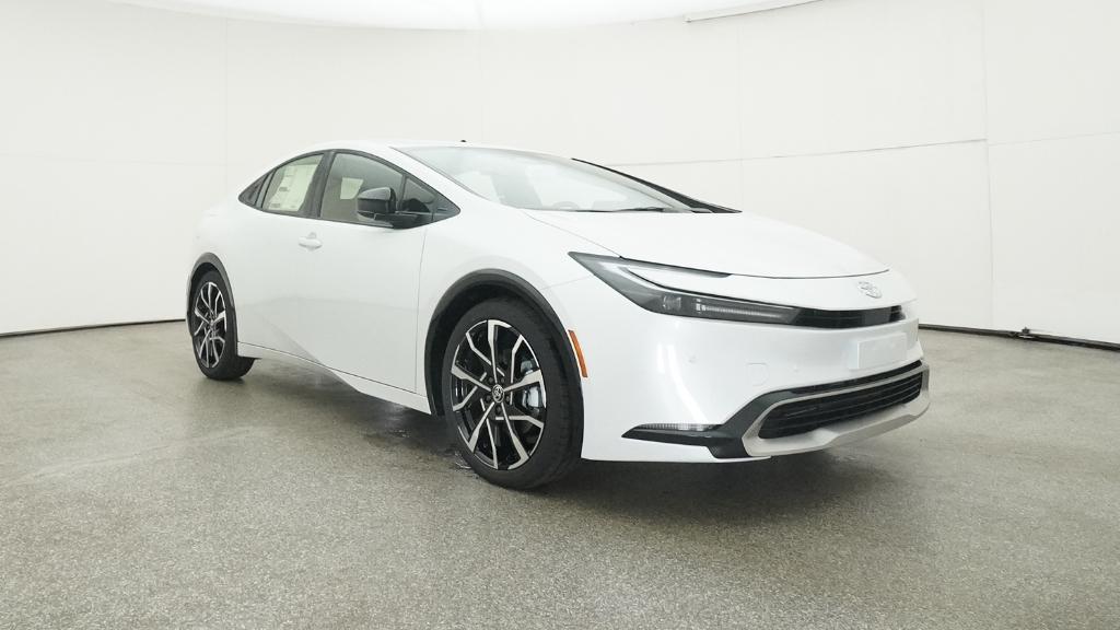 New 2026 Wind Chill Pearl Toyota XSE image 27