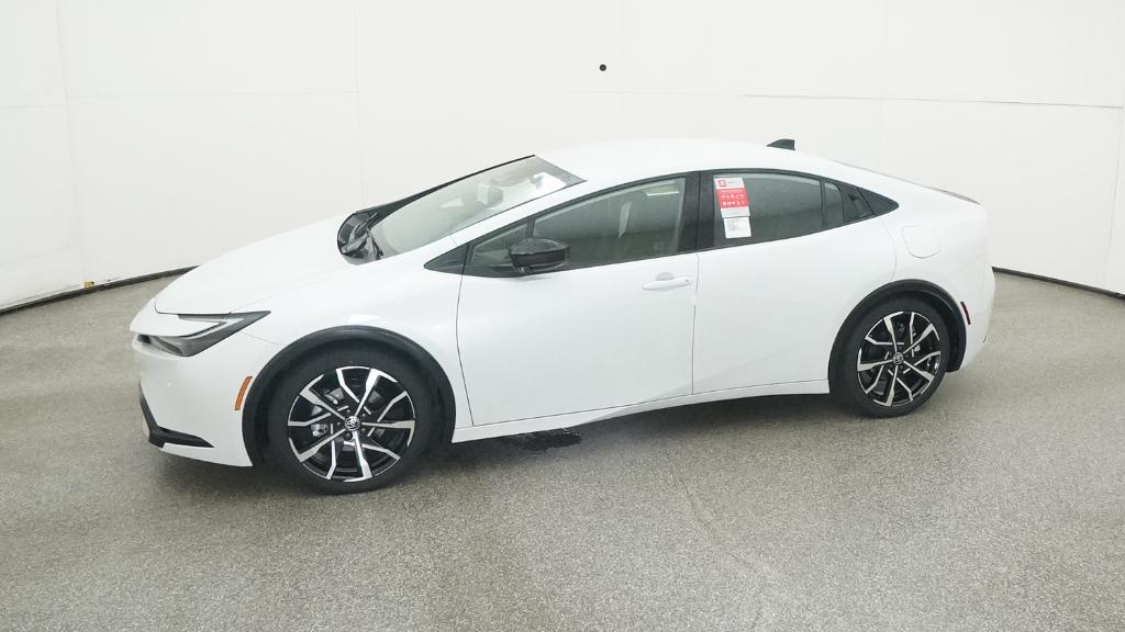 New 2026 Wind Chill Pearl Toyota XSE image 29