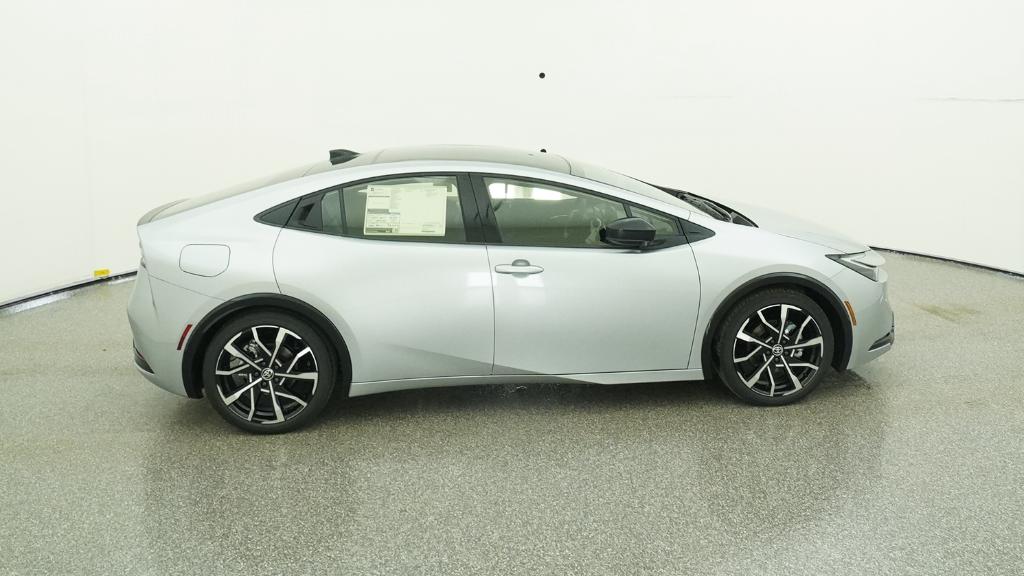 New 2026 Cutting Edge Toyota  XSE image 32