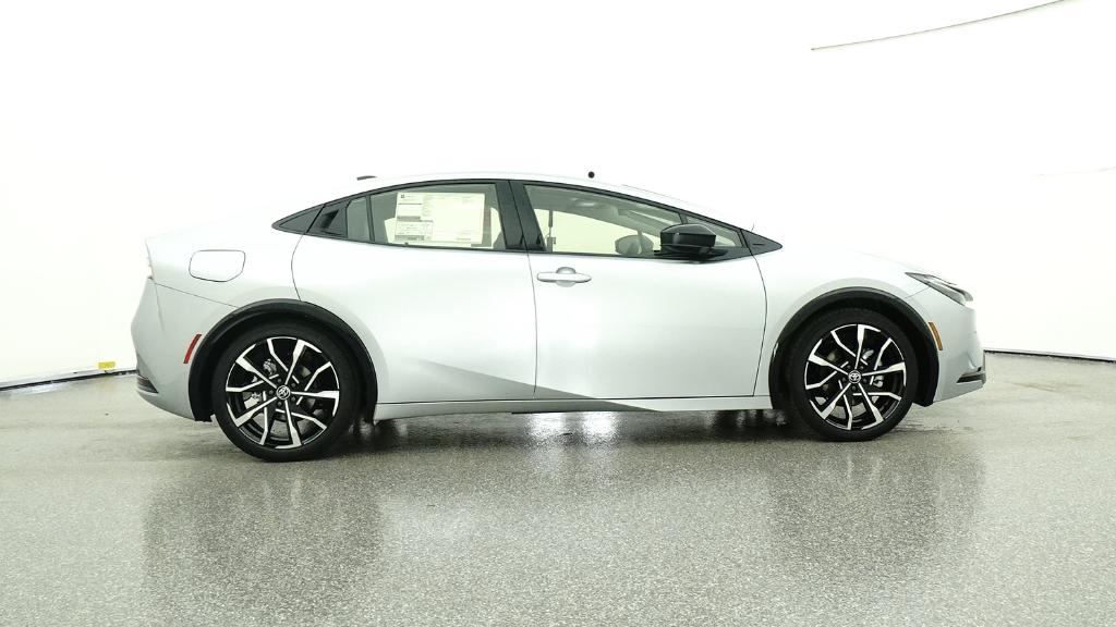 New 2026 Cutting Edge Toyota  XSE image 46