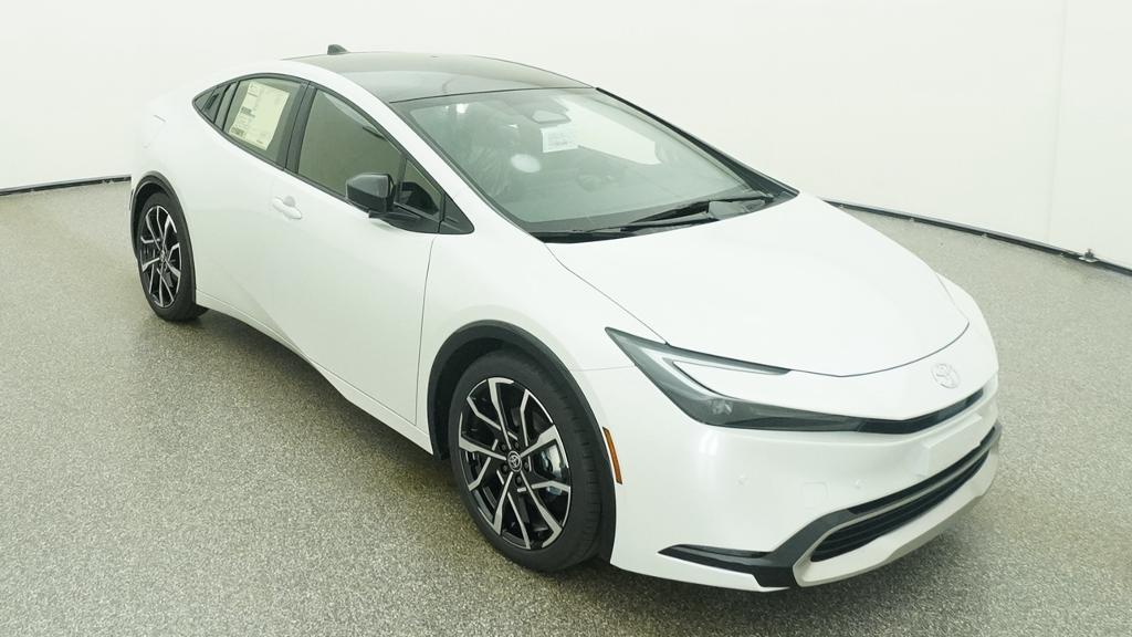 New 2026 Wind Chill Pearl <sup>1</sup> Toyota  XSE image 36