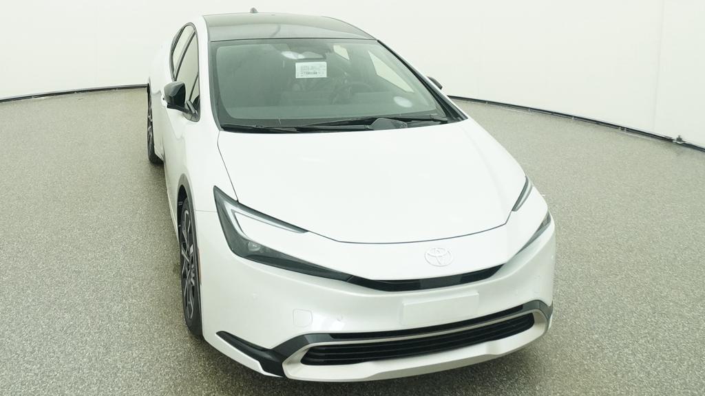 New 2026 Wind Chill Pearl <sup>1</sup> Toyota  XSE image 34