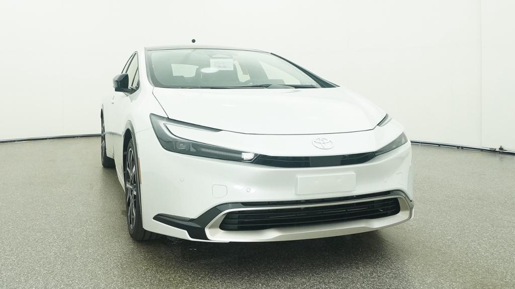 New 2026 Wind Chill Pearl <sup>1</sup> Toyota  XSE image 33