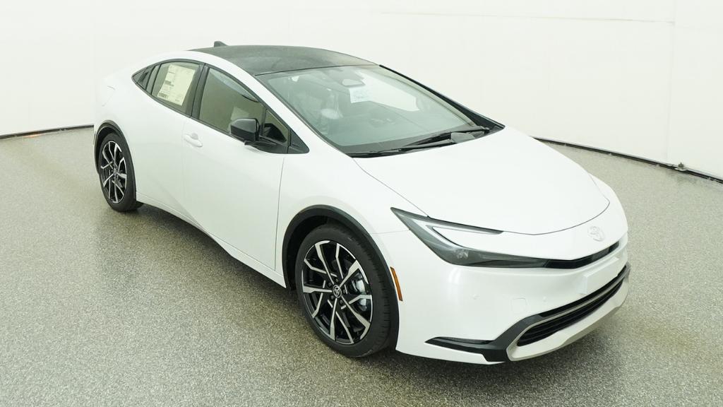 New 2026 Wind Chill Pearl <sup>1</sup> Toyota  XSE image 18