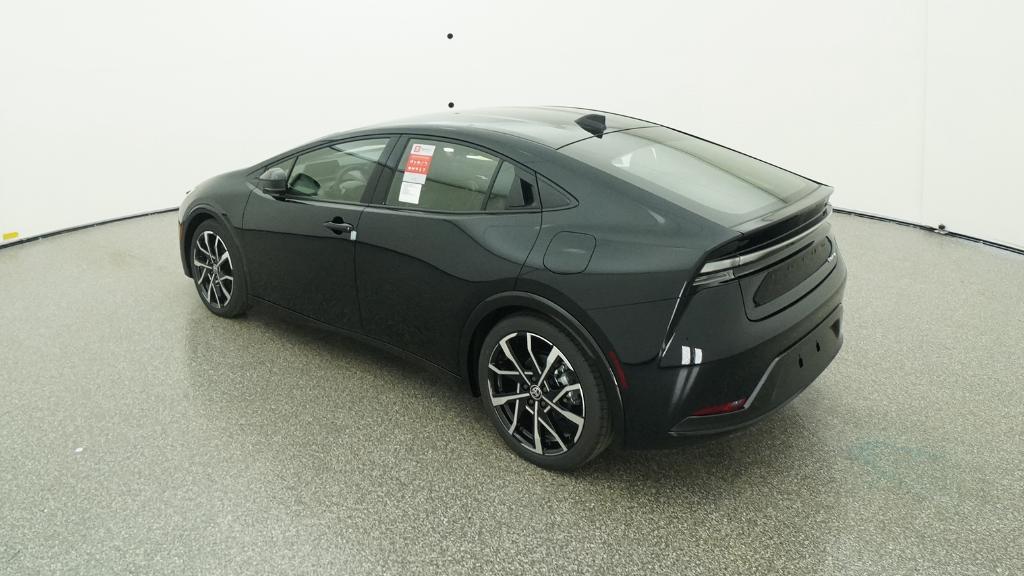 2026 Toyota Prius Plug-in Hybrid XSE - Photo 6