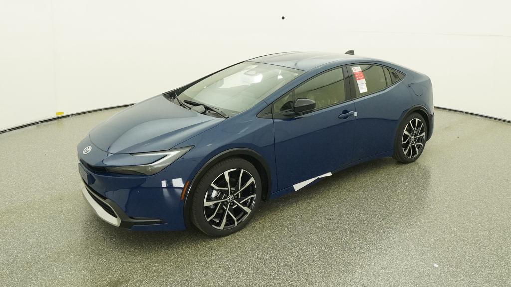 2026 Toyota Prius XSE's photo