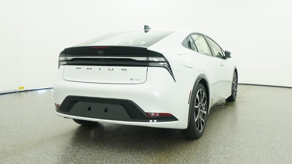 New 2026 Toyota Prius Plug-in Hybrid Hatchback