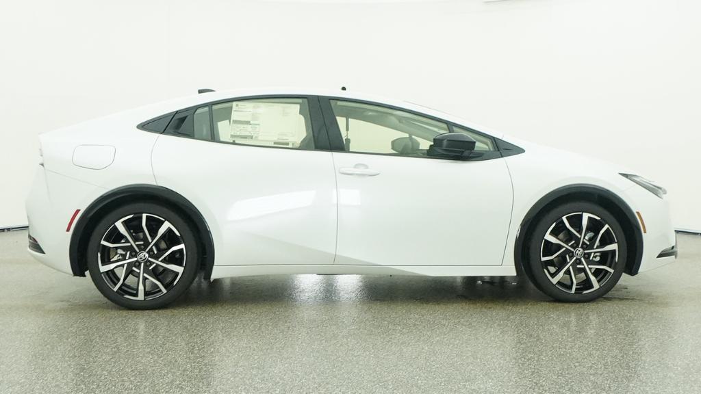 New 2026 Toyota Prius Plug-in Hybrid Hatchback