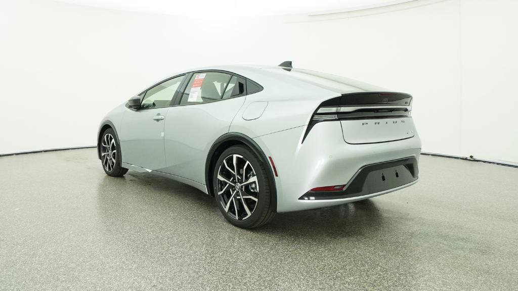 2026 Toyota Prius Plug-in Hybrid XSE - Photo 30