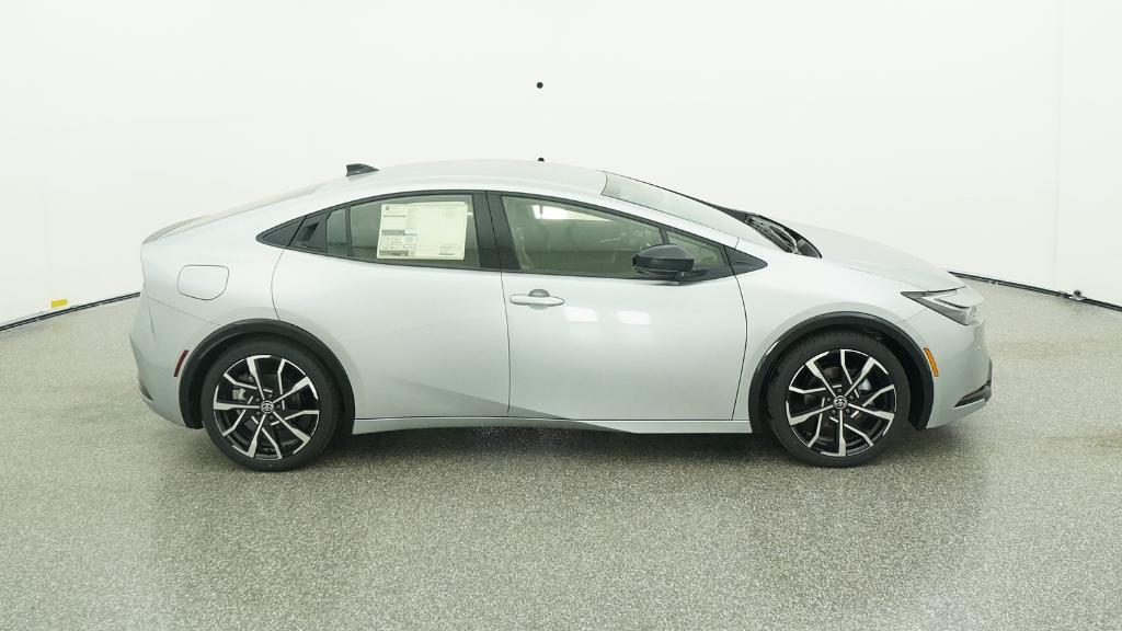 2026 Toyota Prius Plug-in Hybrid XSE - Photo 45