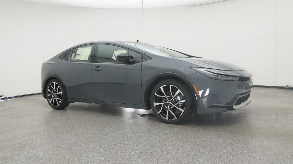 New 2026 Guardian Gray Toyota  XSE image 15