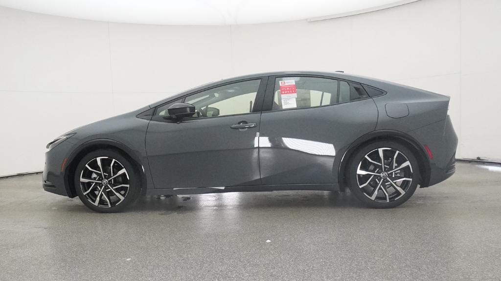 New 2026 Guardian Gray Toyota  XSE image 4