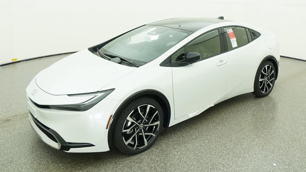 2026 Toyota Prius's photo
