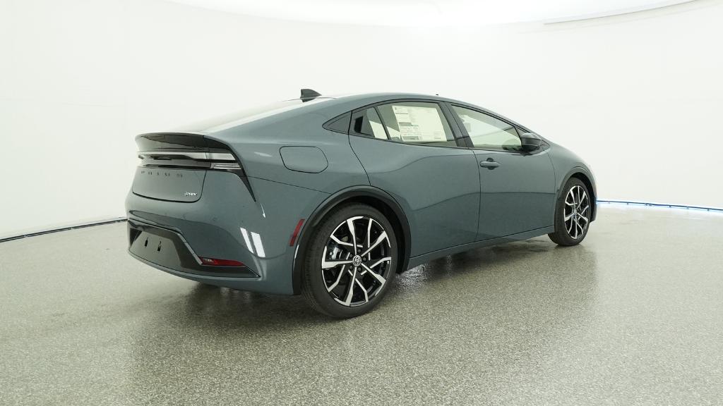 New 2026 Guardian Gray Toyota  XSE image 34