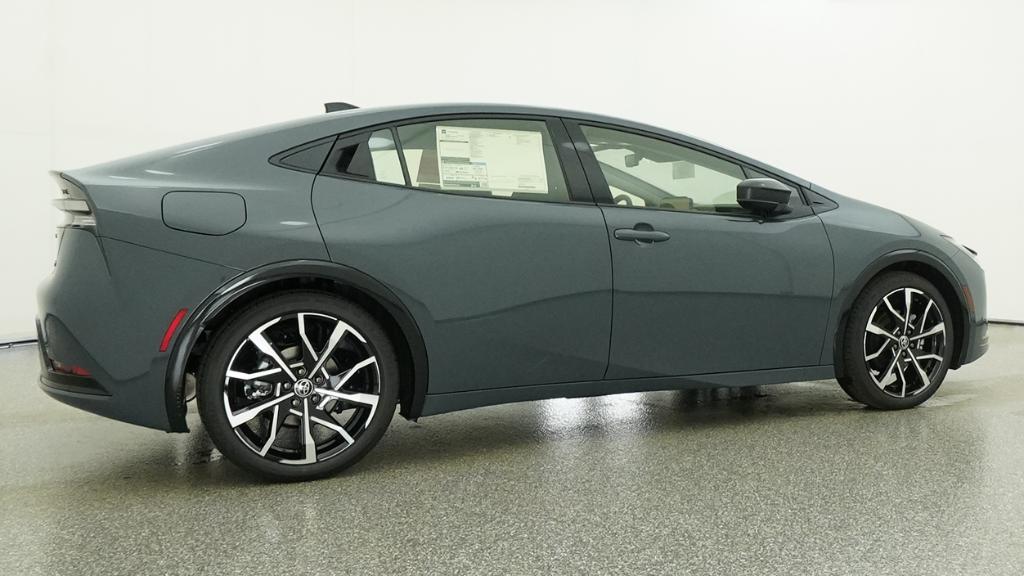 New 2026 Toyota Prius Plug-in Hybrid Hatchback