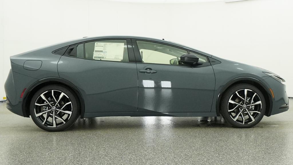New 2026 Toyota Prius Plug-in Hybrid Hatchback