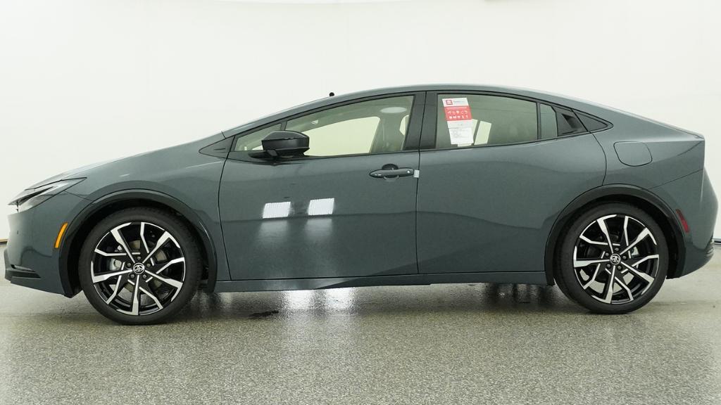 New 2026 Toyota Prius Plug-in Hybrid Hatchback